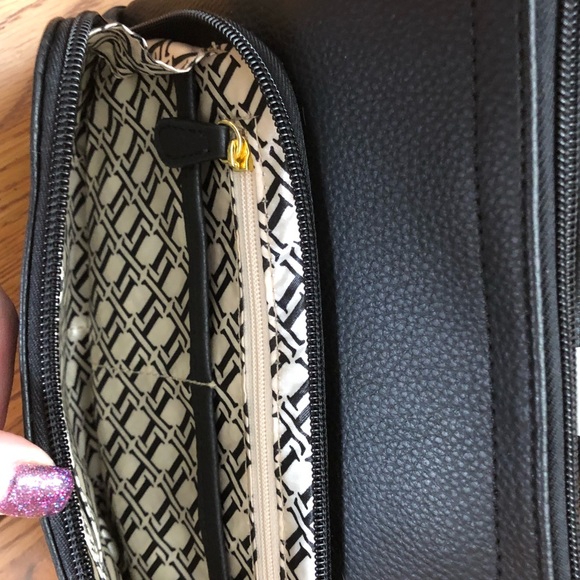 NWT Tignanello Crossbody Handbag - Picture 4 of 5